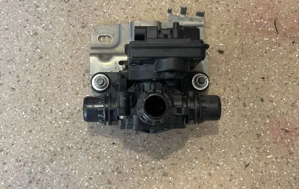 BMW iX Electric auxiliary coolant/water pump 9462114