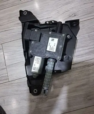 Peugeot 3008 I Handbrake/parking brake lever assembly 9673094880