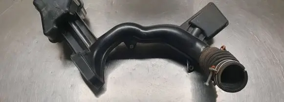 Intake resonator