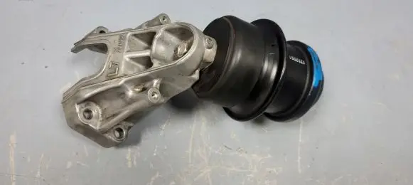 Lexus IS III XE30 Engine mount vacuum valve 36130