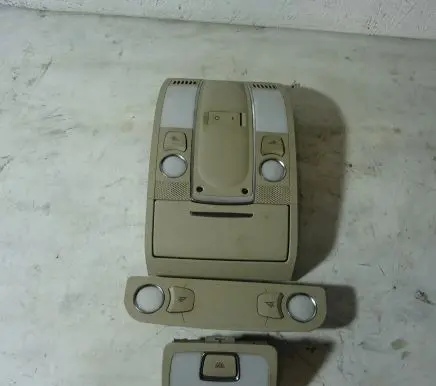 Audi Q7 4L Boot/trunk interior light 