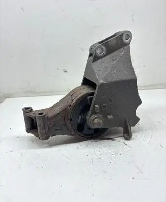Opel Signum Engine mount bracket