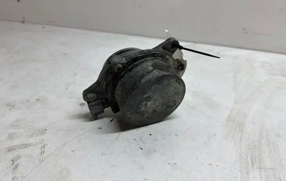 BMW 3 E90 E91 Vacuum pump 7791232