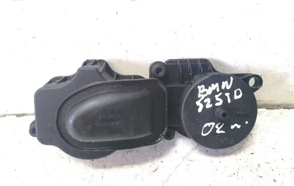 BMW 5 E39 Breather/breather pipe/hose 1928403924