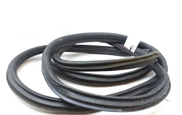 Mercedes-Benz Vito Viano W447 Sliding door rubber seal 