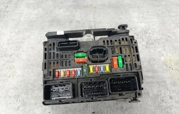 Citroen C4 I BSM Control unit 