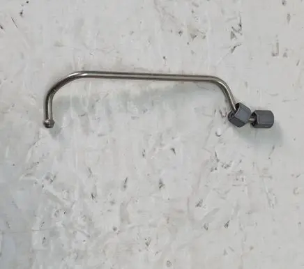 Ford Fiesta Fuel line pipe 1488992 7418589 702457