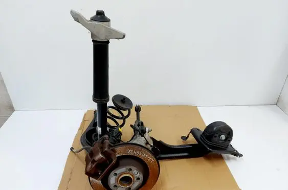 Volvo XC40 Rear shock absorber/damper 32246251