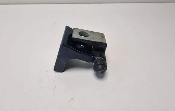 Audi Q7 4L Rear door upper hinge 7L0833402A