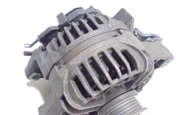Opel Astra G Generator/alternator 90561971