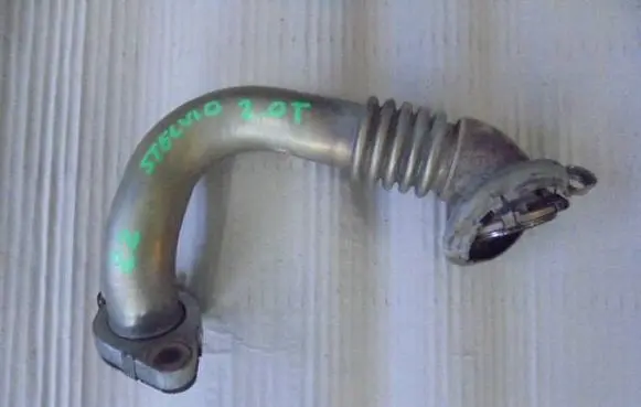 Alfa Romeo Stelvio EGR valve line/pipe/hose