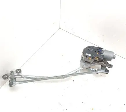 Front wiper linkage and motor