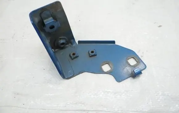 Renault Clio IV Radiator mount bracket 
