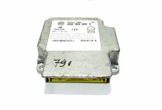 Volkswagen PASSAT B5.5 Airbag control unit/module 6Q0909605C 5WK42900