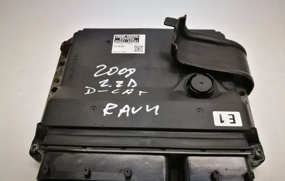 Toyota RAV 4 (XA30) Engine control unit/module 8966142C01 1758009450