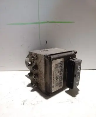 Volkswagen PASSAT B6 ABS Pump 3C0614095P