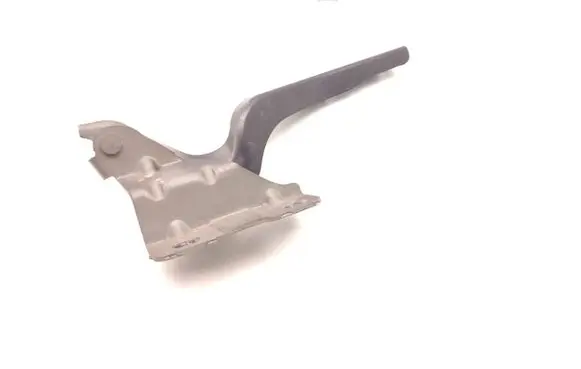 Nissan Qashqai Engine bonnet/hood hinges