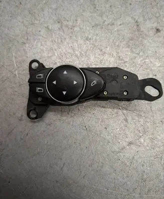Mercedes-Benz E W211 Wing mirror switch 2118216179 03211036