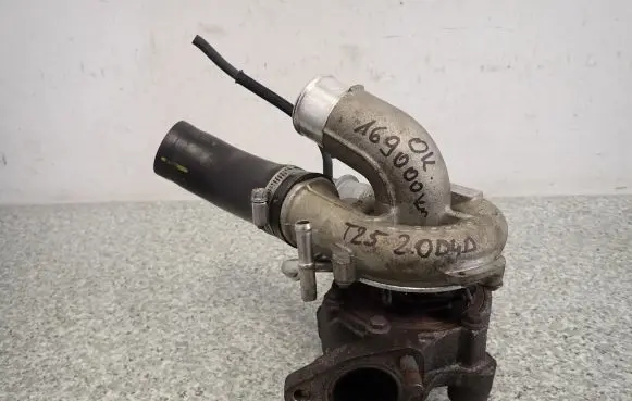 Toyota Avensis T250 Supercharger 17201-06010
