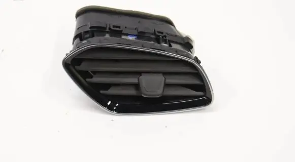 Opel Grandland X Dash center air vent grill YP00063577