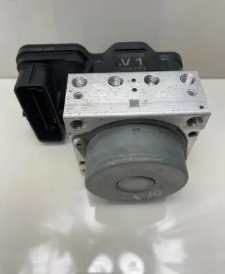 Toyota C-HR I ABS Pump 11304041030