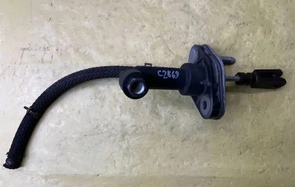 Mazda 6 Clutch slave cylinder GS1J41400