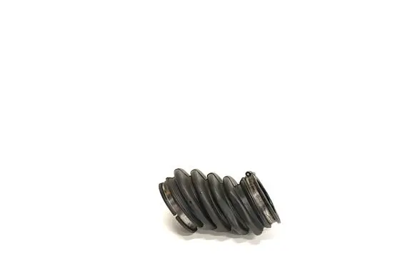 Volvo V40 Air intake hose/pipe AV619C623CC AV619C623