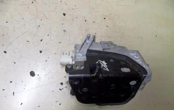 Audi A6 S6 C6 4F Loading door lock 8E2837016AA I3011 ++