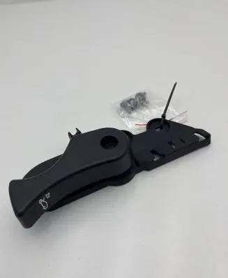 Engine bonnet (hood) release handle