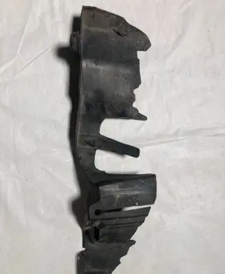 Dodge Grand Caravan Intercooler air guide/duct channel 55111465AA