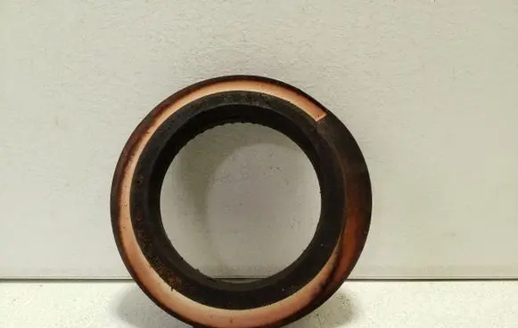 Jeep Cherokee Front coil spring rubber mount 68237127AA