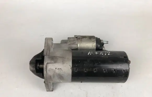 Alfa Romeo Giulietta Starter motor 51810267a152