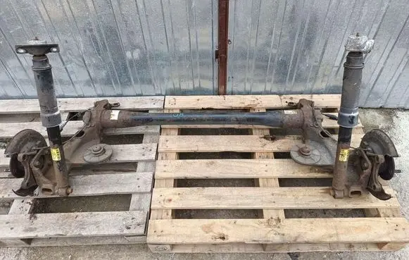 Opel Mokka Rear axle beam 95325749