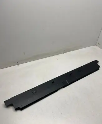 Radiator trim
