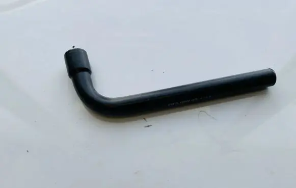 Renault Megane II Wheel nut wrench 8200051473