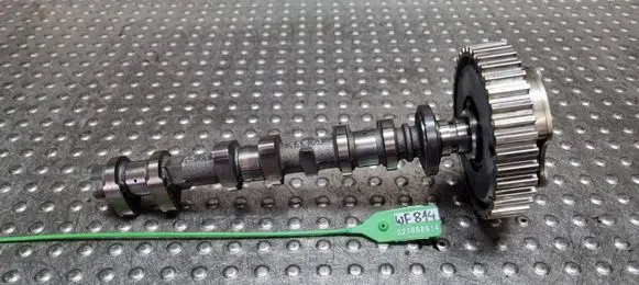 Ford Focus Camshaft S27698814 E3BG6C525BA 6A268