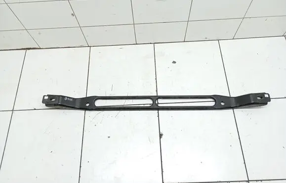 Volvo XC60 Bottom radiator support slam panel 