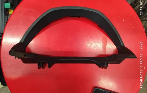 Mercedes-Benz C AMG W204 Dashboard trim A2046800007 6386000