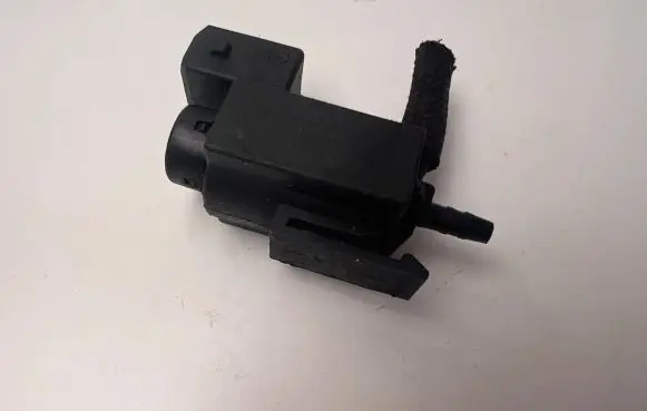 BMW 5 E60 E61 Brake central valve 