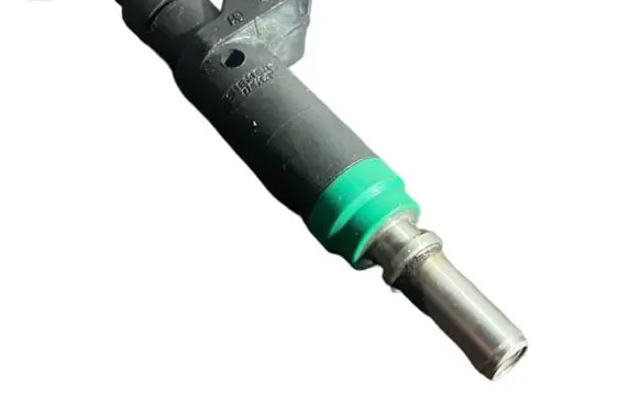 Fuel injector