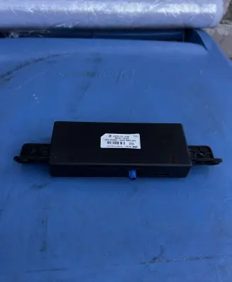 Hyundai Ioniq 5 Antenna control unit 96240GI100