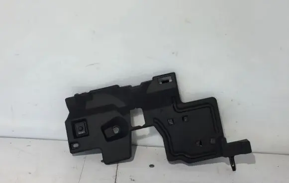 Toyota Yaris Dashboard lower bottom trim panel 556060D050