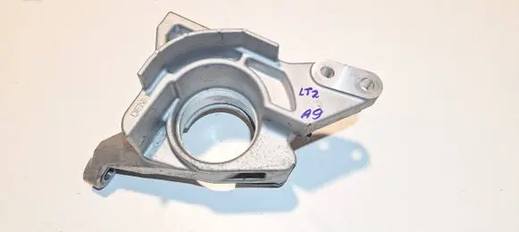 Nissan Qashqai Driveshaft support bearing bracket DENI1