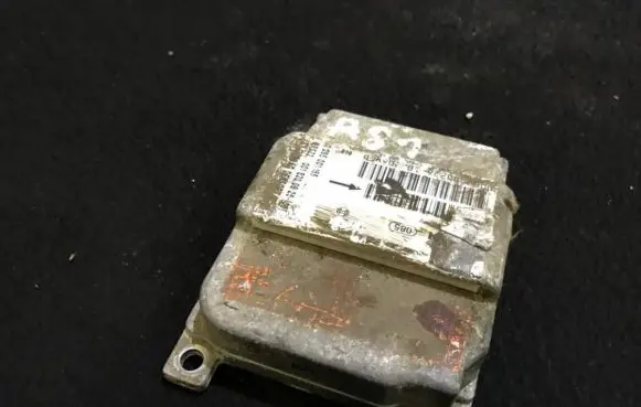 Mercedes-Benz SLK R170 Airbag control unit/module 0285001165 0018200825