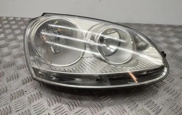 Volkswagen Golf V Headlight/headlamp