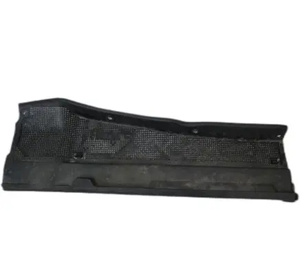 Jaguar E-Pace Wiper trim