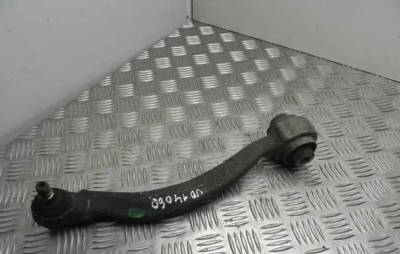 Mercedes-Benz C AMG W204 Rear control arm A20446 VD14060