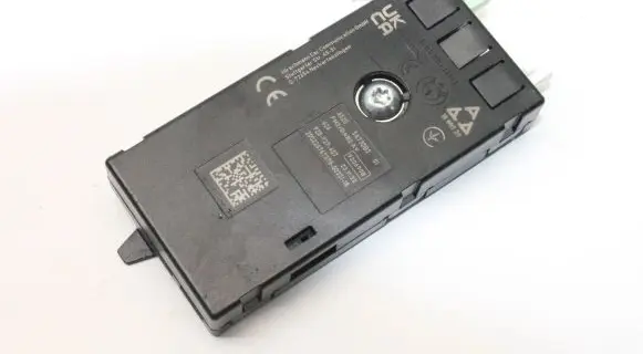 BMW i4 Aerial antenna amplifier 5A73DB2