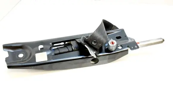 Volvo V70 Front seatbelt 6041213RHC 615309500A