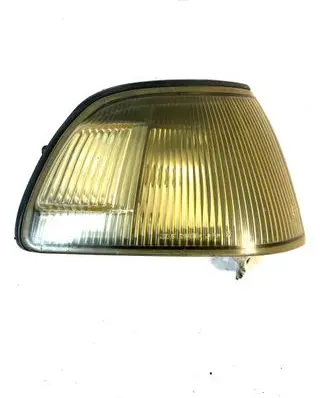 Mitsubishi Pajero Sport I Front indicator light 12087194